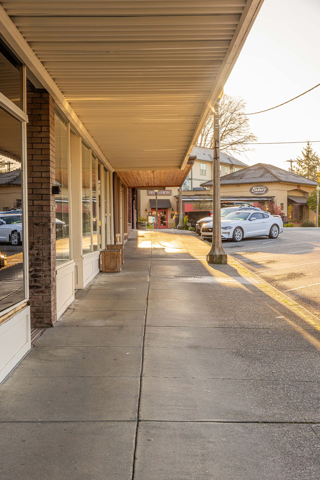 Exterior — Photo 5