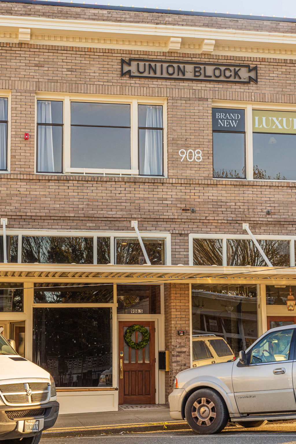 Exterior — Photo 8